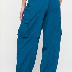 NWT Spiritual Gangster Taylor Cargo Pants in color blue sz M